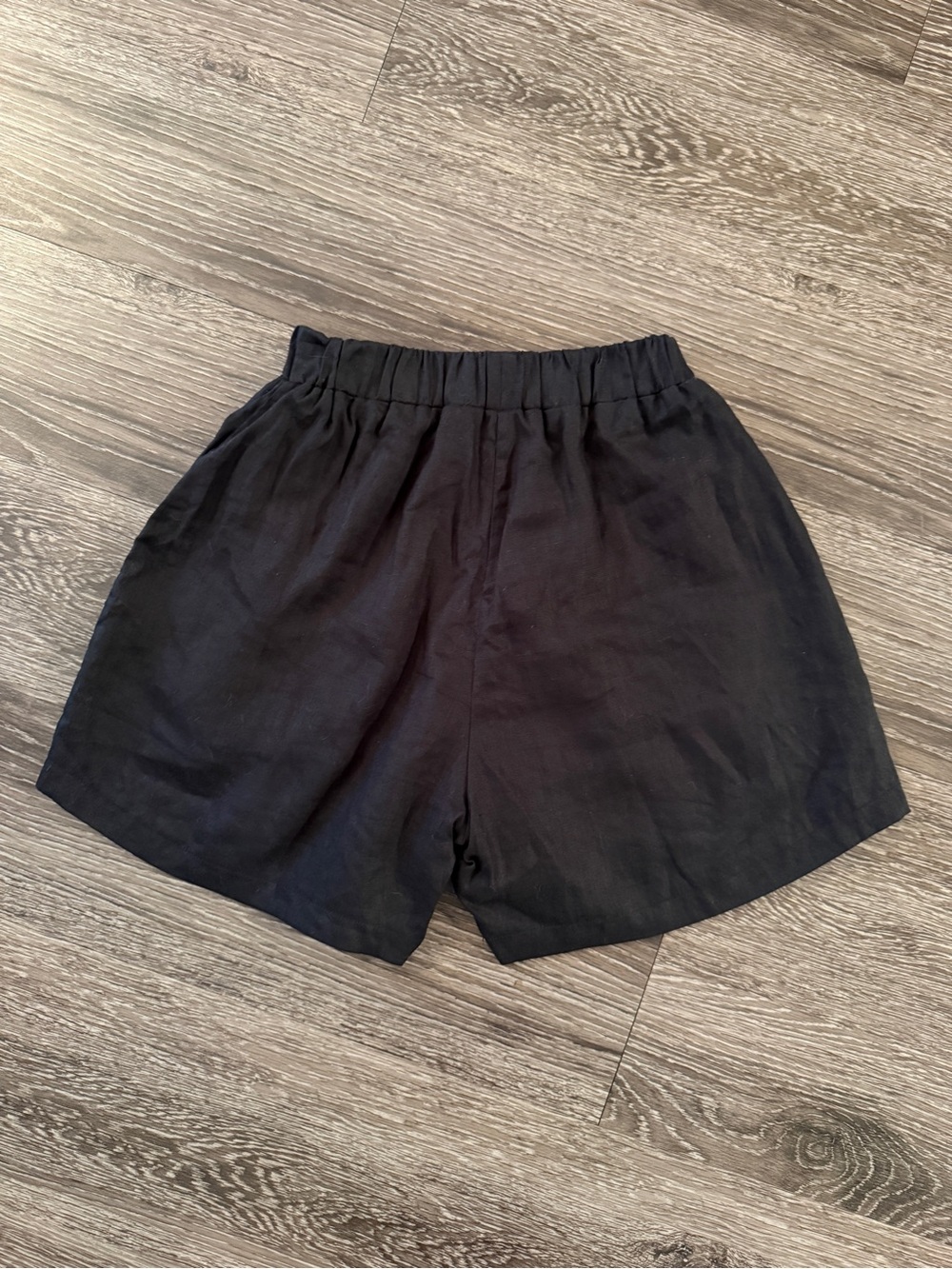 DISSH Lined Linen Shorts - Picture 5 of 5